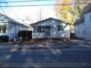 185 Killingly St, Providence, RI 02909-6014