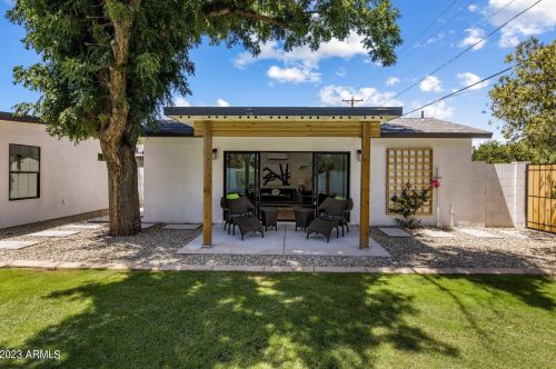 2447 39th Pl, Phoenix AZ  85008-2239 exterior