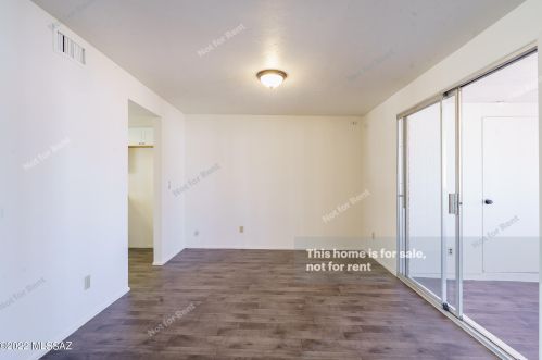 732 Camino Seco, Tucson AZ  85710-2628 exterior