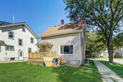 2689 Milwaukee St, Madison WI  53704-5153 exterior