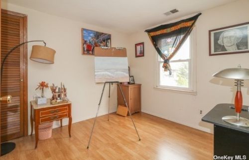 408 17 St, Babylon NY 11704-2603 exterior