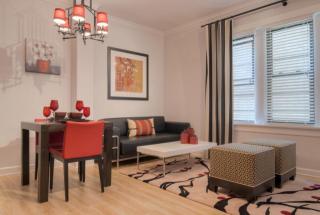 1940 Lincoln Ave, Chicago IL  60614-5428 exterior