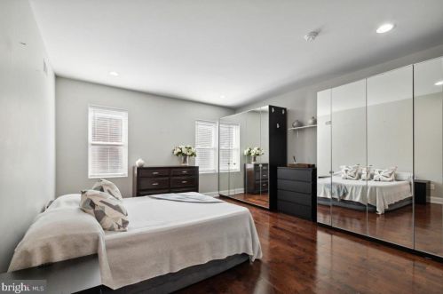 1304 18 St, Philadelphia PA 19140-1015 exterior