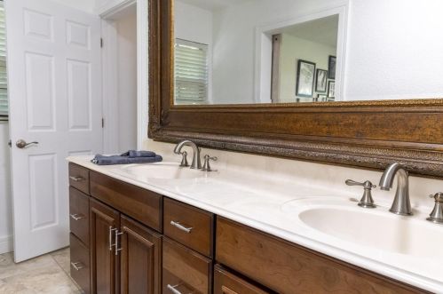 10709 Dixon Dr, Riverview FL 33579-7407 exterior