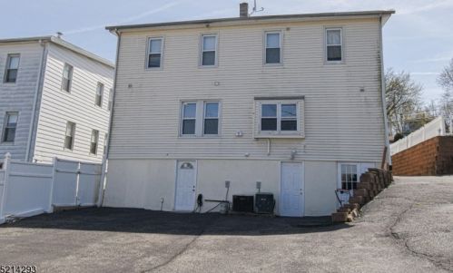 133 Chrystal St, Dover NJ 07801-5308 exterior