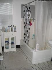 1926 Newberry Blvd, Milwaukee WI  53211-3656 exterior