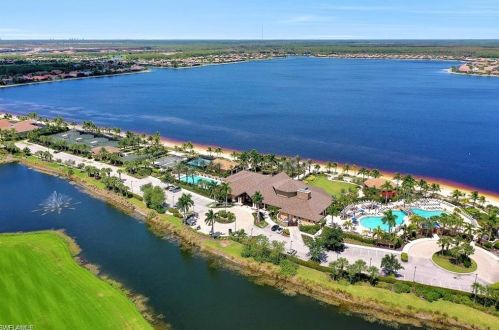 8733 Hideaway Harbor Ct, Naples FL 34120-4327 exterior