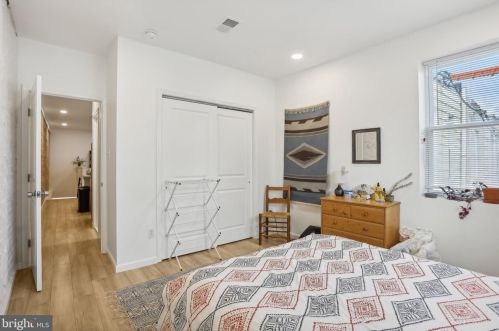 5220 Larchwood Ave, Philadelphia PA 19143-1522 exterior