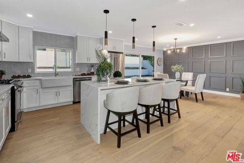 13522 Loretta Dr, Tustin CA  92780-1910 exterior