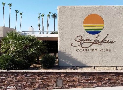 9203 Olive Ln, Chandler AZ  85248-6501 exterior