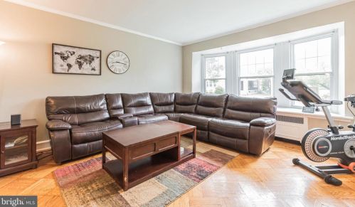 826 Knorr St, Philadelphia PA  19111-4826 exterior