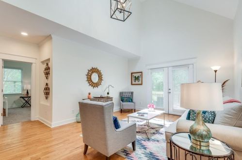 1332 Hooper Ave, Atlanta GA 30307-2014 exterior