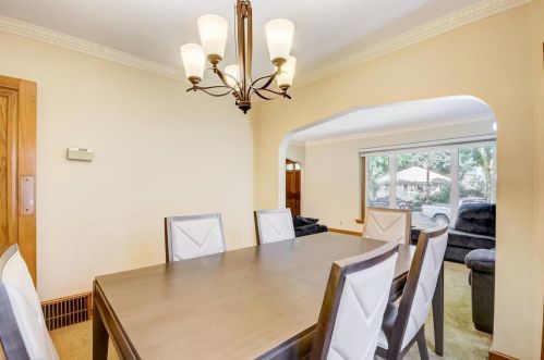 2847 77 St, Milwaukee WI 53219-2766 exterior