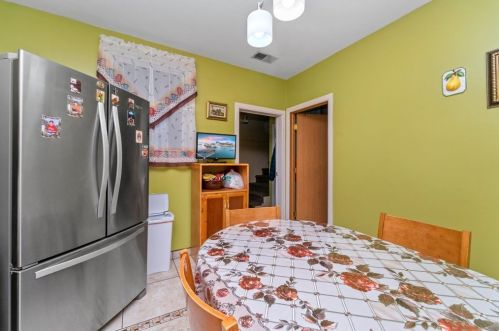 2720 Karlov Ave, Chicago IL 60652-3121 exterior