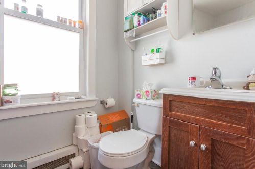 368 Daly St, Philadelphia PA 19148-3329 exterior