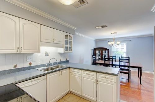 1655 Executive Park Ln, Atlanta GA 30329-3129 exterior