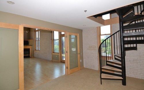 1325 Van Buren St, Milwaukee WI 53202-2600 exterior