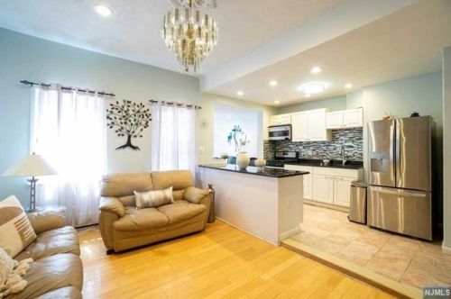 703 28 St, Union City NJ 07087-2305 exterior