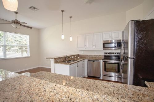 824 Grand Rpd Blvd, Naples FL 34120-4429 exterior