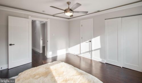 2911 17th St, Washington DC  20018-1825 exterior