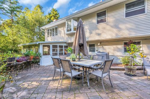 442 Frank Applegate Rd, Jackson Twp NJ 08527-2454 exterior