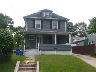 106 Union Ave, Middlesex, NJ 08846-1040