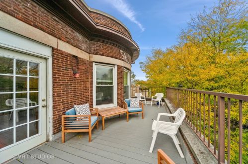 6214 Magnolia Ave, Chicago IL 60626-5306 exterior