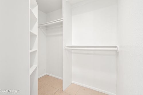 7209 Avenida Del Nopal, Tucson AZ  85746-7954 exterior