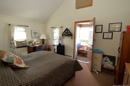 45 Albert St, Torrington CT 06790-6401 exterior