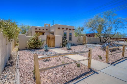 1010 Seneca St, Tucson, AZ 85719-3567