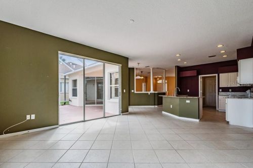 18113 Kara Ct, Tampa FL  33647-3306 exterior