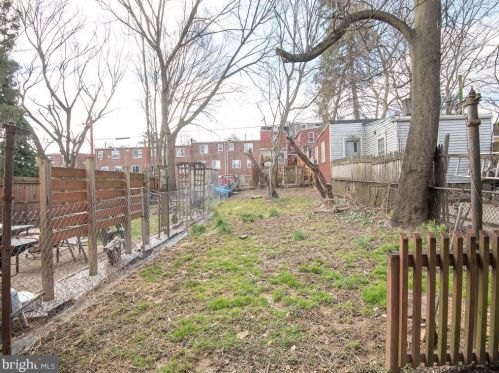 824 Chestnut St, Lancaster PA  17602-3128 exterior