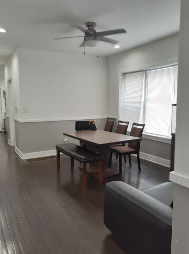 6634 Richmond St, Chicago IL 60645-4211 exterior