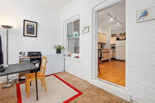 1466 Farragut Ave, Chicago IL 60640-1010 exterior