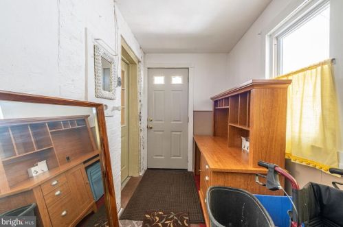 1424 Jackson St, Philadelphia PA 19145-3617 exterior