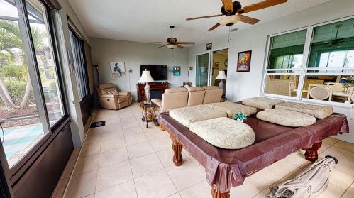 9601 Royal Poinciana Dr, Fort Pierce FL  34987-2508 exterior