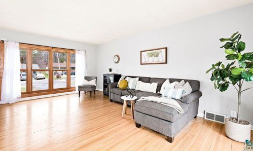 420 Sparkman Ave, Duluth MN 55803-2311 exterior