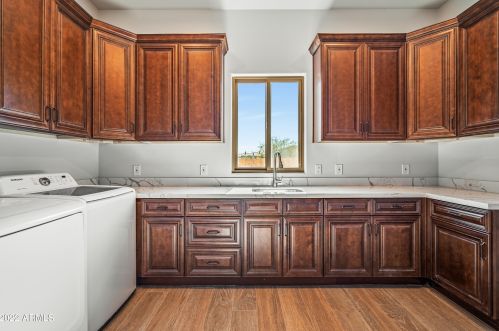 36648 27th Ave, Phoenix AZ 85086-8747 exterior