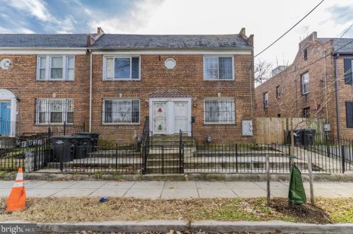 349 Parkland Pl, Washington DC 20032-1664 exterior