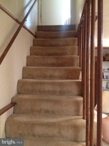 727 Delafield St, Washington, DC 20017-2349