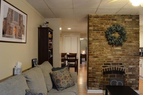 703 Filbert St, Pittsburgh PA  15232-2403 exterior