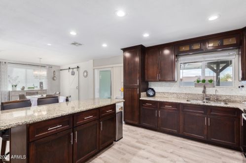 2628 46 Ave, Phoenix AZ 85031-3720 exterior