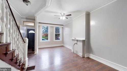 904 Cambria St, Philadelphia PA  19133-1707 exterior