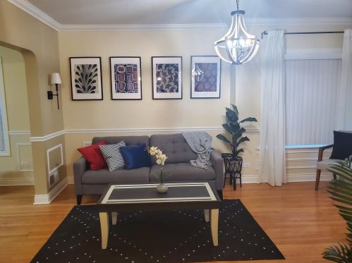 9329 Forest Ave, Chicago IL  60619-7309 exterior