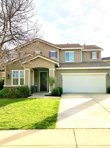 4909 Concordia Dr, Folsom, CA 95762-5561