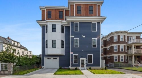 32 Pearl St, Boston MA exterior