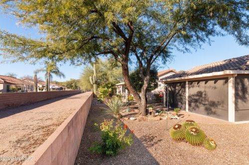 7655 Summer Scene Dr, Tucson AZ  85743-5184 exterior