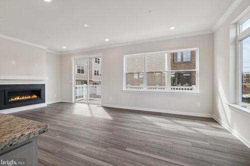 16666 Crabbs Branch Way, Rockville MD 20855-2201 exterior