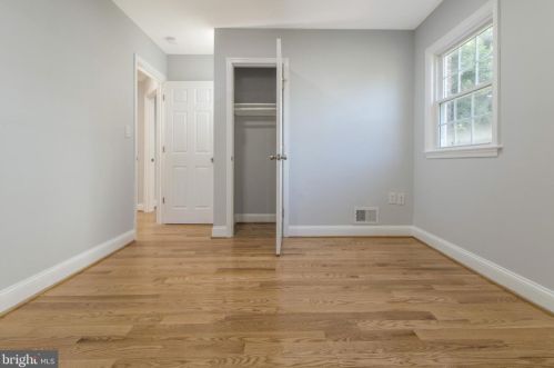 1514 Gridley Ln, Silver Spring MD  20902-3844 exterior