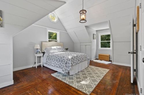 27 Lewis Blvd, Killingly CT 06239-1627 exterior